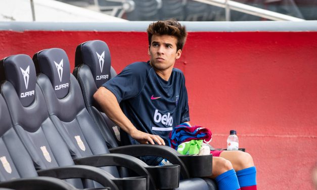 La tremenda mirada de Riqui Puig a Koeman