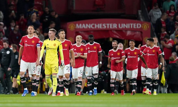 Premier League: Costó 85 millones y es suplente en Manchester United