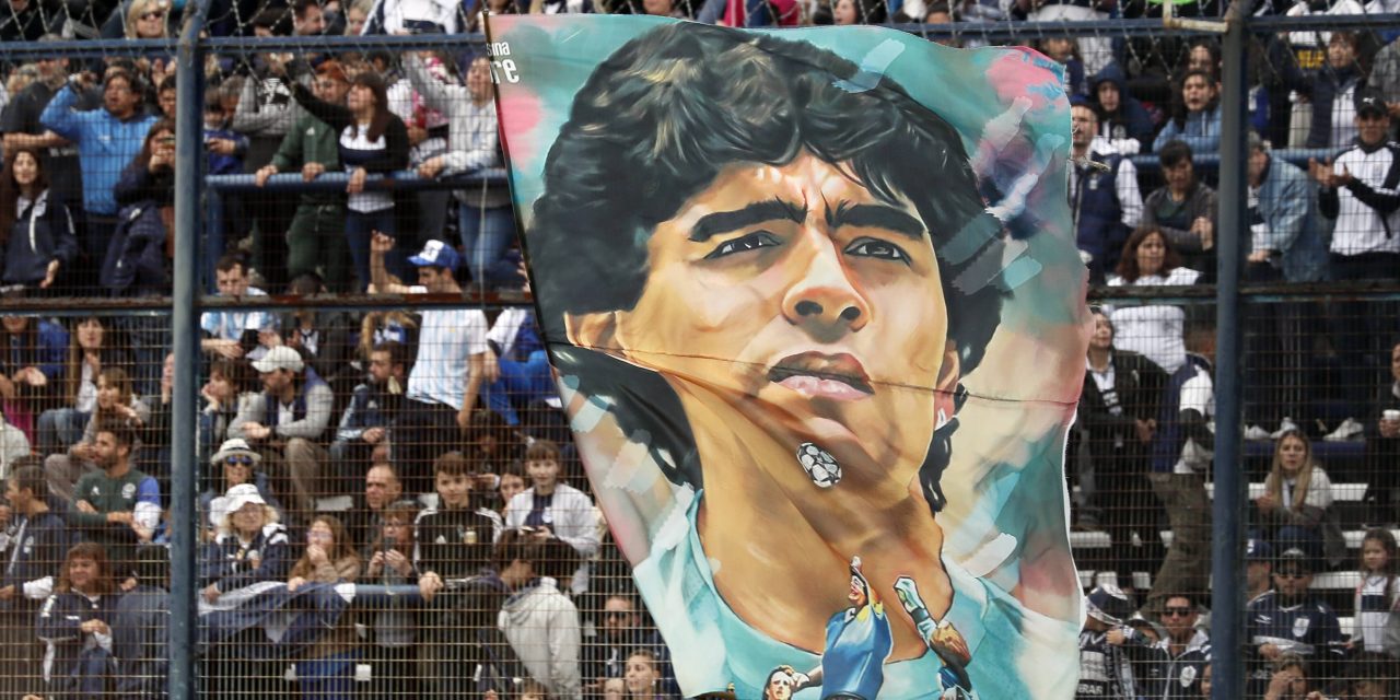 La frase que golpea al Napoli en Argentina e Italia: «Si Maradona hubiera jugado en Juventus, todavía estaría vivo»