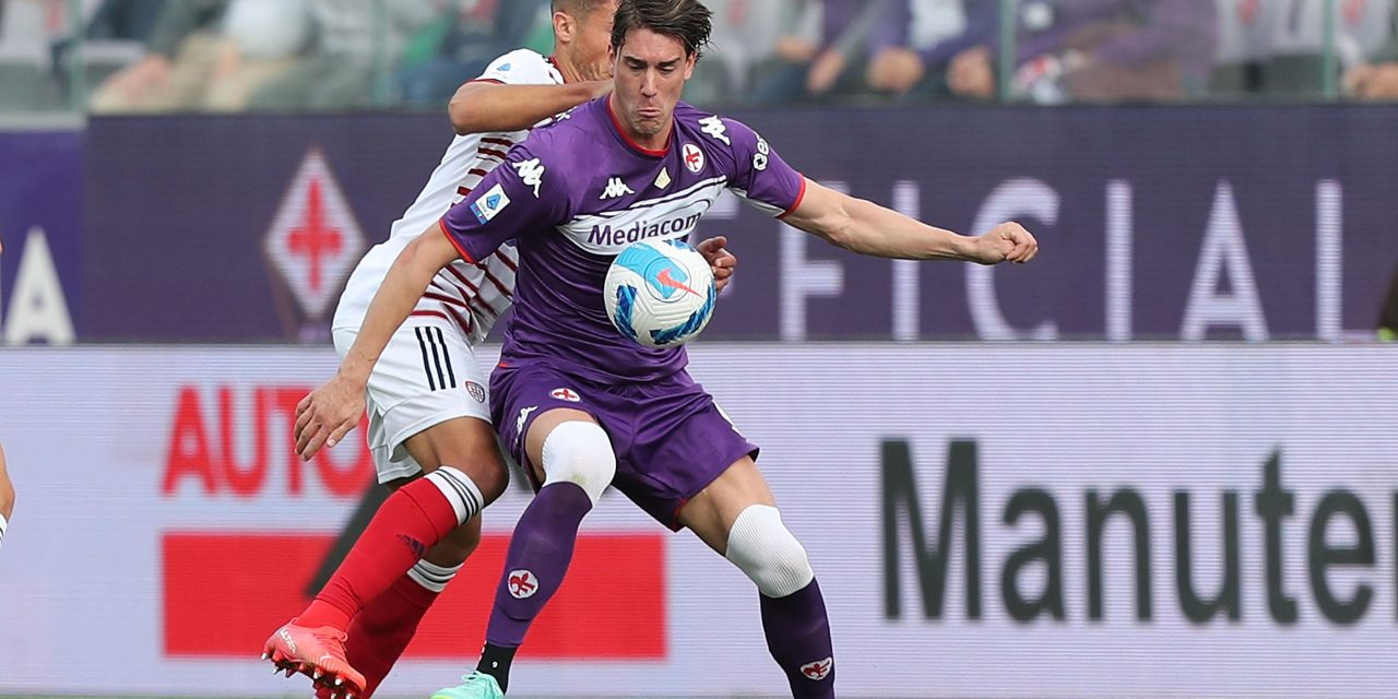 Serie A de Italia: la Fiorentina piensa en un futbolista de la Roma para reemplazar a Vlahovic