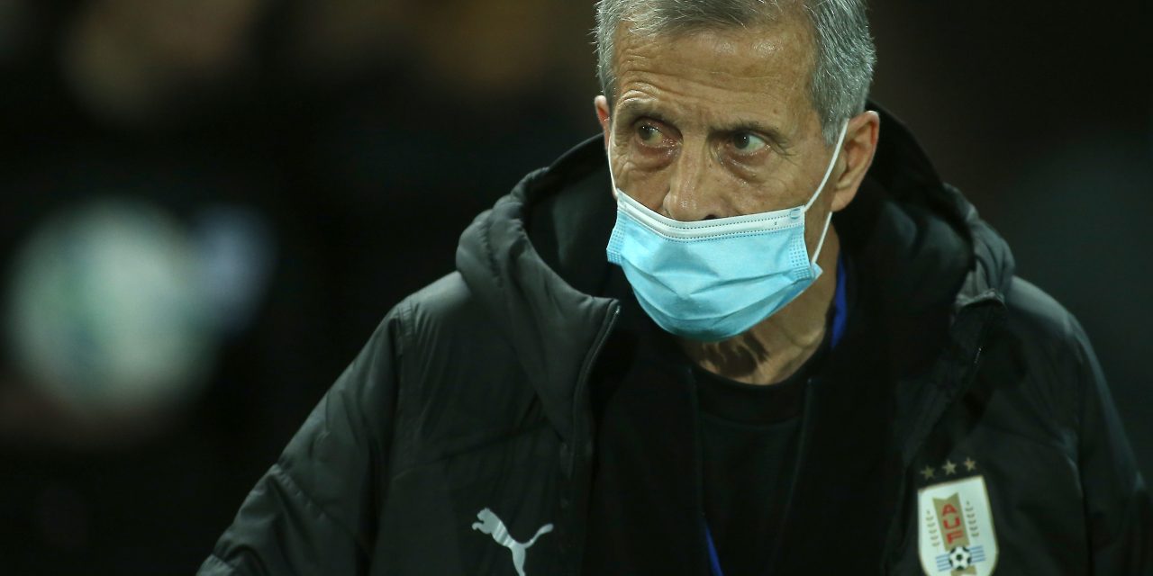 Malas noticias para Tabárez, una figura de Uruguay esta en duda para enfrentar a la Argentina