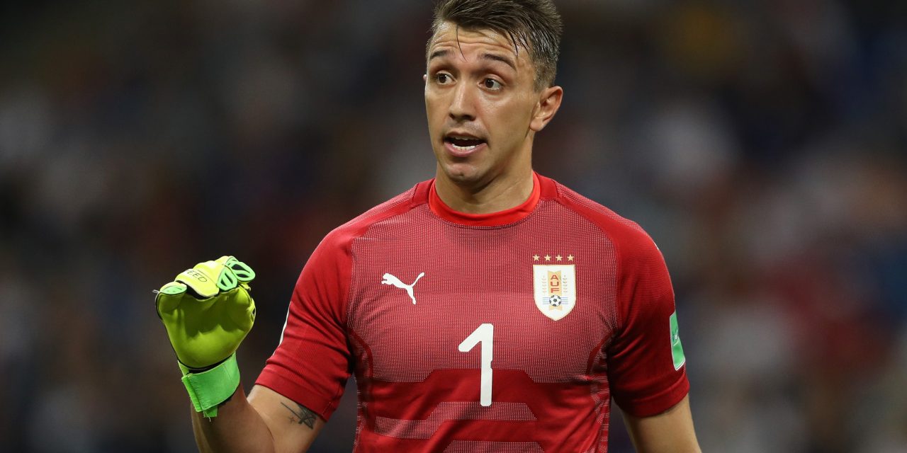 Fernando Muslera y una llamativa comparación: «Esta Selección Argentina me hace acordar al Uruguay de 2011»