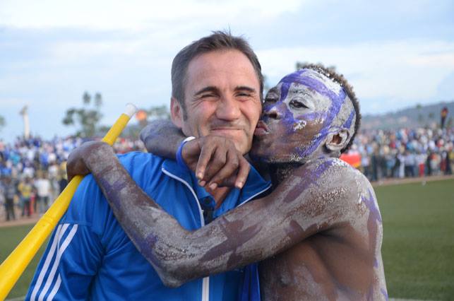 El entrenador de Francia que dirigirá a un exótico país de África