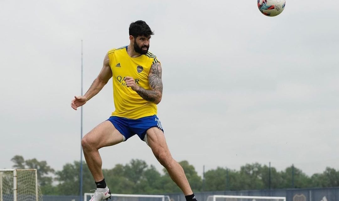 Argentina: Sin vacaciones y pretemporada solitaria, el plan de Orsini para ser el nueve de Boca