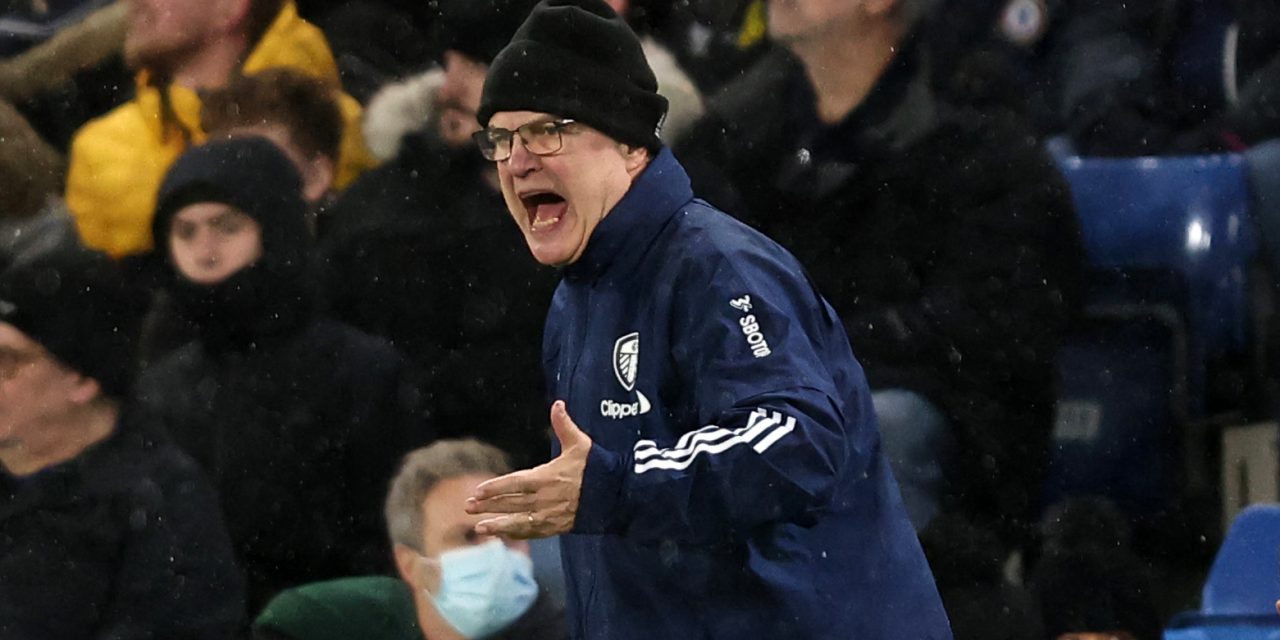 Temor para Bielsa: Los futbolistas del Leeds que son seguidos por gigantes de la Premier League