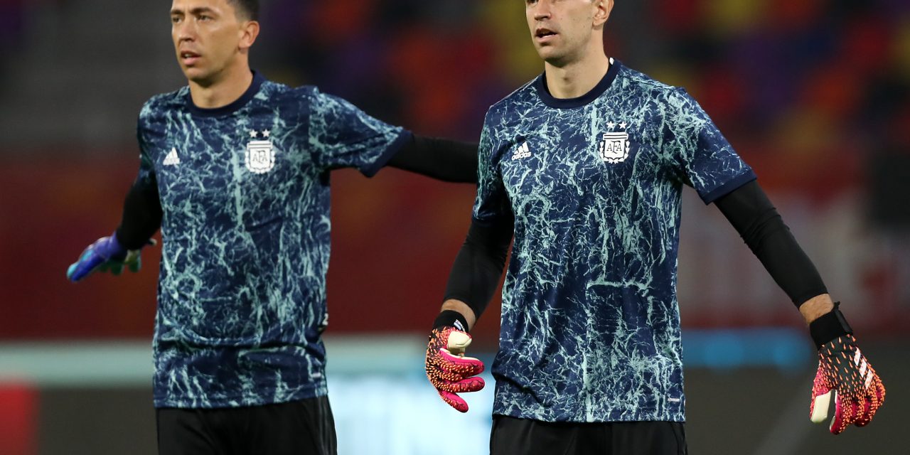 Bronca en la Selección Argentina por el trato en Chile: Llevan horas sin agua