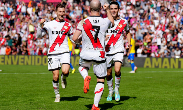 El Rayo Vallecano activa la lista de espera tras agotarse los abonos en Vallecas