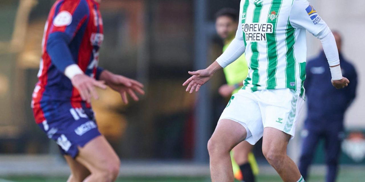 El Betis Deportivo jugó un buen pero no pudo ganar en la Segunda RFEF