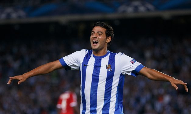 La Real Sociedad va por la repatriada de Carlos Vela