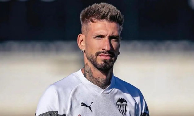 Samu Castillejo cambia de opinión: quiere quedarse en el Valencia 